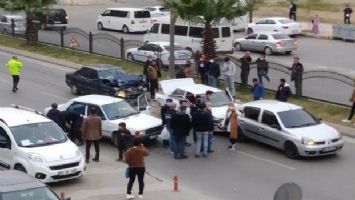 Şanlıurfa&#039;da zincirleme kaza: 5 yaralı