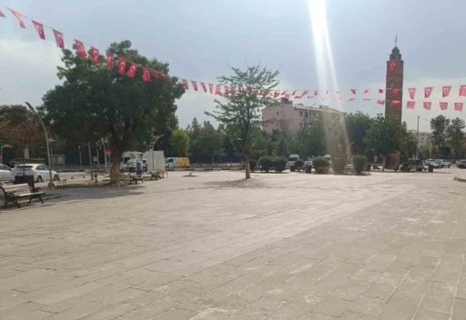 Sıcak hava ve nem etkisini artırdı