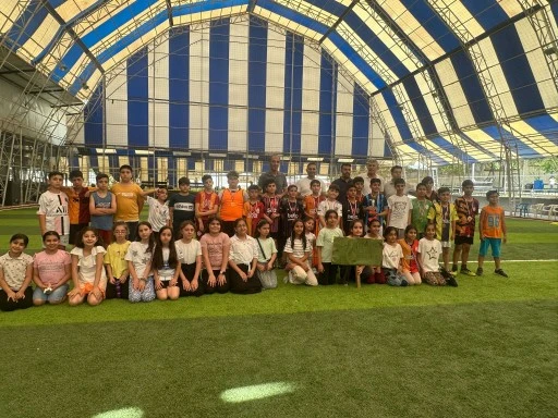 Siirt 80. Yıl İlkokulu'nda Futbol Heyecanı