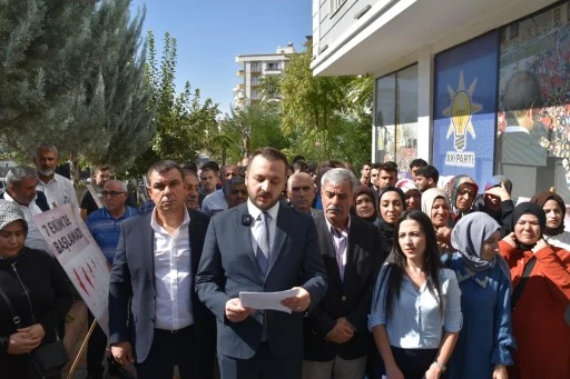 Siirt AK Parti, İsrail'in Gazze'ye Yönelik Saldırılarını Protesto Etti