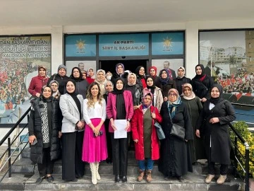 Siirt AK Parti Kadın Kolları’ndan 8 Mart Dünya Kadınlar Günü Kutlaması