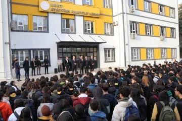 Siirt Atatürk Anadolu Lisesi Yeni Binasında Eğitime Başladı