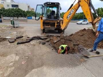 Siirt Belediyesi Altyapı Sorunlarına Karşı Çalışmalarını Sürdürüyor