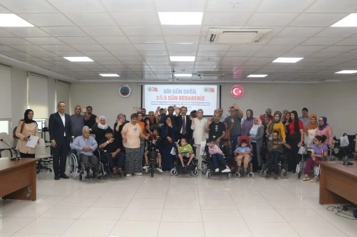 Siirt Belediyesinden Özel Bireylere 27 Medikal Destek Aracı Teslim Edildi