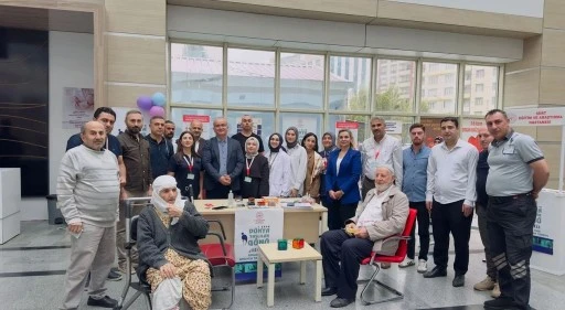 Siirt EAH&rsquo;de D&uuml;nya Yaşlılar G&uuml;n&uuml; etkinliği