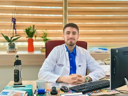 Siirt Eğitim ve Araştırma Hastanesi&rsquo;nden Mayıs Ayı Cilt Kanseri Farkındalık Ayı Kapsamında &Ouml;nemli Uyarılar