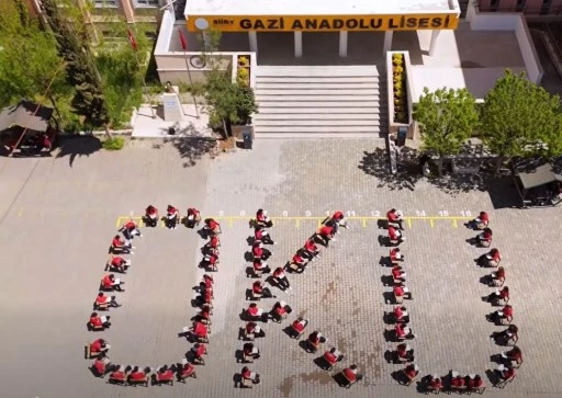 &ldquo;Siirt Geleceğe Sayfa &Ccedil;eviriyor&rdquo;