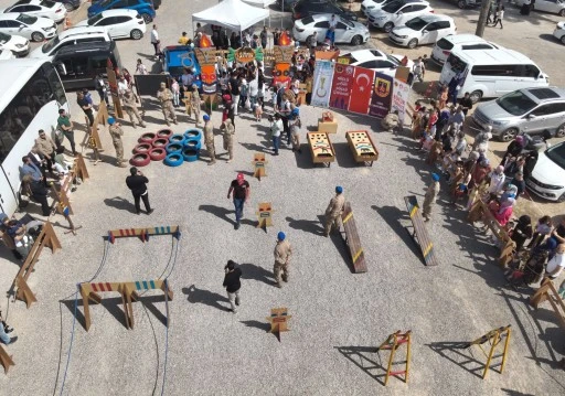 Siirt'te 19 Mayıs Coşkusu Jandarma ile “Survivor Parkuru”nda Yaşandı