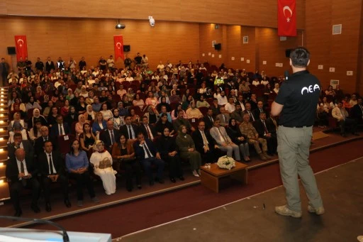 Siirt’te Anneler İçin Uyuşturucu İle Mücadele Konferansı Düzenlendi