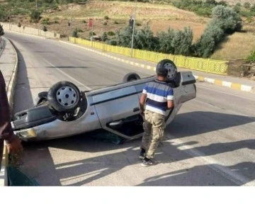 Siirt'te araç takla attı