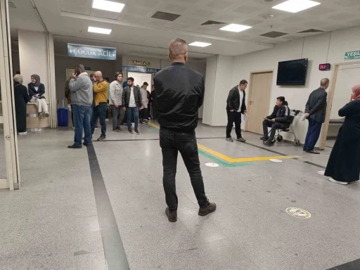Siirt'te bıçaklı kavga: 15 yaşındaki çocuk yaralandı