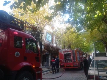 Siirt'te bir evde çıkan yangın söndürüldü