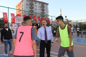 Siirt’te Geleneksel Sokak Basketbolu Heyecanı