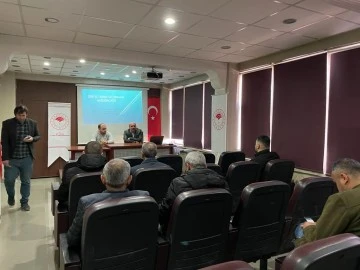 Siirt’te Gübre Satış Bayilerine Yönelik Eğitim ve Değerlendirme Toplantısı Düzenlendi