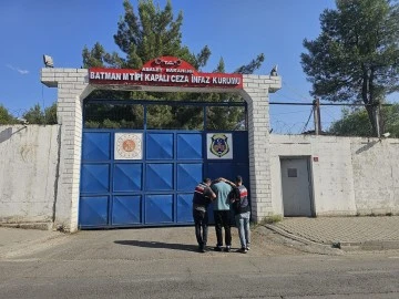 Siirt’te Hakkında 10 Yıl Kesinleşmiş Hapis Cezası Bulunan Şahıs Düzenlenen Operasyonla Yakalandı