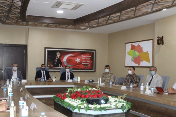 Siirt'te insan ticareti ile mücadele alanında bilgilendirme ve istişare toplantısı yapıldı