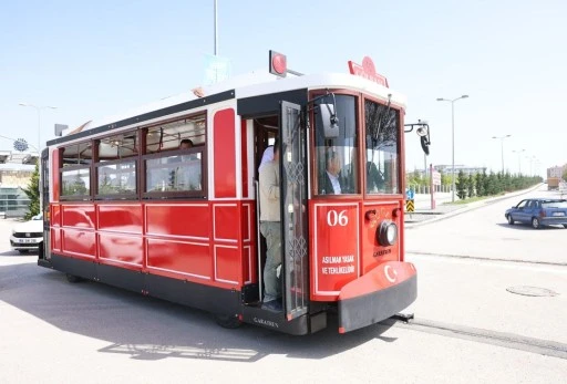 Siirt&rsquo;te Mini Tramvay G&uuml;res'e Hareket Getirecek