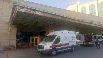 Siirt’te Orman İşletme Personelini Taşıyan Kamyonet ile Kamyon Çarpıştı, 4 Yaralı