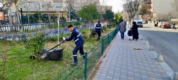 Siirt’te Park Ve Yeşil Alanlar Temizleniyor