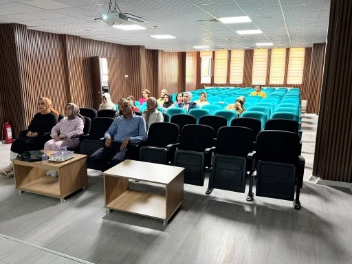 Siirt&rsquo;te Personellere Sağlıklı Yaşlanma ve Cilt Sağlığı Eğitimi