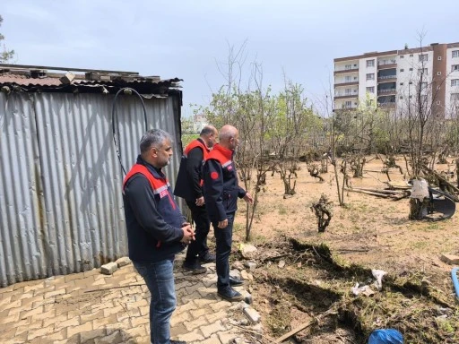 Siirt&rsquo;te Sel Tarımı Vurdu: Hayvanlar Telef Oldu, Araziler Kaydı