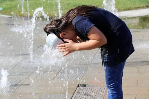 Siirt'te Sıcaklıklar D&uuml;ş&uuml;yor: 38 Dereceden 34 Dereceye Gerileyecek