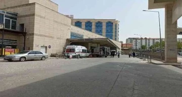 Siirt'te tarım aracı devrildi: 5 yaralı