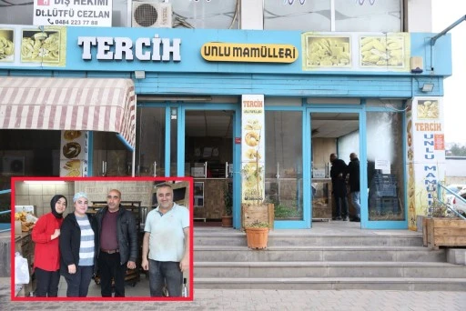 Siirt'te Tercih Unlu Mamülleri, Berat Kandili'nde Ekmekleri Bedava Dağıtıyor