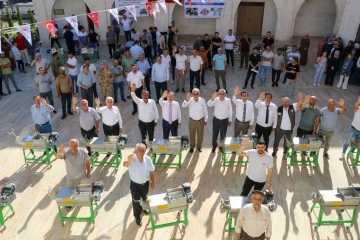 Siirt’te Üreticilere Yüzde 50 Hibeyle Üzüm Sıkma Makinesi Dağıtıldı