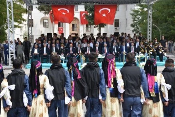 Siirt'te Zafer Bayramı Heyecanı Yaşandı