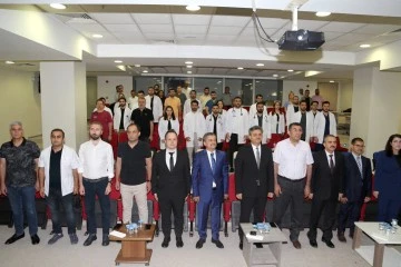 Siirt Üniversitesi Tıp Fakültesi 2024-2025 Eğitim-Öğretim Yılı İntörn Eğitim Programı Açılış Programı Düzenlendi