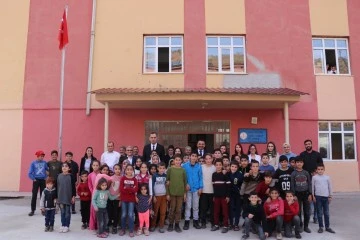 SİİRT VALİSİ HACIBEKTAŞOĞLU; &quot;AMACIMIZ; KIRSALDA YAŞAYAN VATANDAŞLARIMIZIN YAŞAM STANDARTLARINI YÜKSELTMEKTİR&quot;