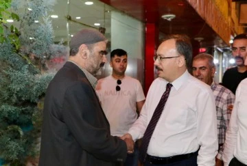 Siirt Valisi Kızılkaya’dan, Esnaf Ve Vatandaşlara Ziyaret