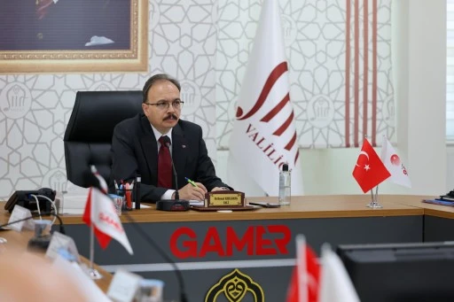 Siirt Valisi Kızılkaya, Eyl&uuml;l Ayına İlişkin Asayiş Ve G&uuml;venlik &Ccedil;alışmalarını Kamuoyu İle Paylaştı
