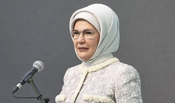 Siirtli kadınlarla bir araya gelen Emine Erdoğan:  “Siirt ile bağım çocukluğumdan bu yana hiç kopmadı”