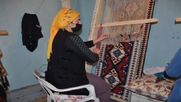 Şırnak&#039;ta jirki kilimi kadınlara ekmek kapısı oldu