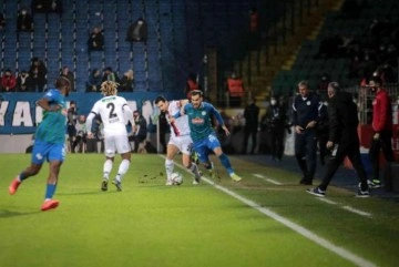 Spor Toto Süper Lig: Ç.Rizespor: 0 Beşiktaş: 0 (Maç devam ediyor)