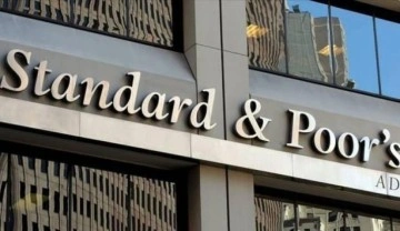 Standard Poor's, Türkiye'nin kredi notunu teyit etti, büyüme beklentisini yükseltti