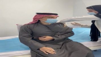 Suudi Arabistan Dışişleri Bakanı Al Suud, Covid-19 aşısı oldu
