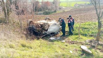 Tekirdağ&#039;da otomobil hurdaya döndü