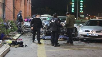 TEM Otoyolu&#039;nda feci kaza: 1 ölü, 8 yaralı