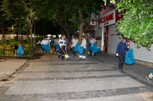 Temizlik İ&ccedil;in Erken Mesai