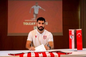 Tolcay Ciğerci Samsunspor ile sözleşme imzaladı