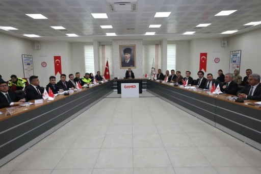 T&uuml;m Kurumlar Okul G&uuml;venliği İ&ccedil;in Bir Arada
