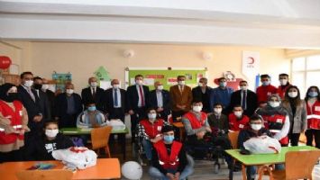 Türk Kızılayı Siirt&#039;te özel öğretim sınıfı açtı