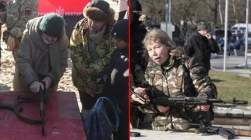 Ukrayna savaşa hazırlanıyor! Ordu, genç yaşlı demeden halka askeri eğitim vermeye devam ediyor