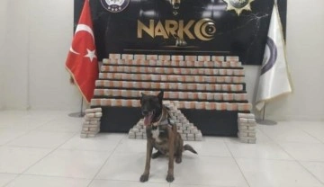 Van&rsquo;da &lsquo;Magnum&rsquo;lu aramada 104 kilo eroin ele geçirildi