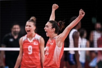 Voleybol Federasyonu'ndan Naz Aydemir Akyol'a teşekkür