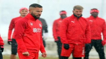 Yasin Öztekin, Sivasspor&#039;a veda etti!