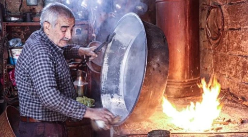 Yıllar &ouml;nce 100'&uuml;n &uuml;zerinde bakırcı vardı